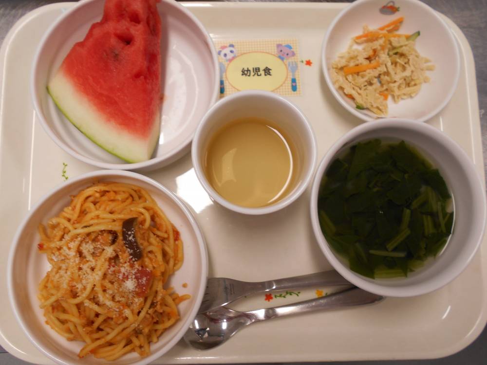 🌷今日の給食🌷