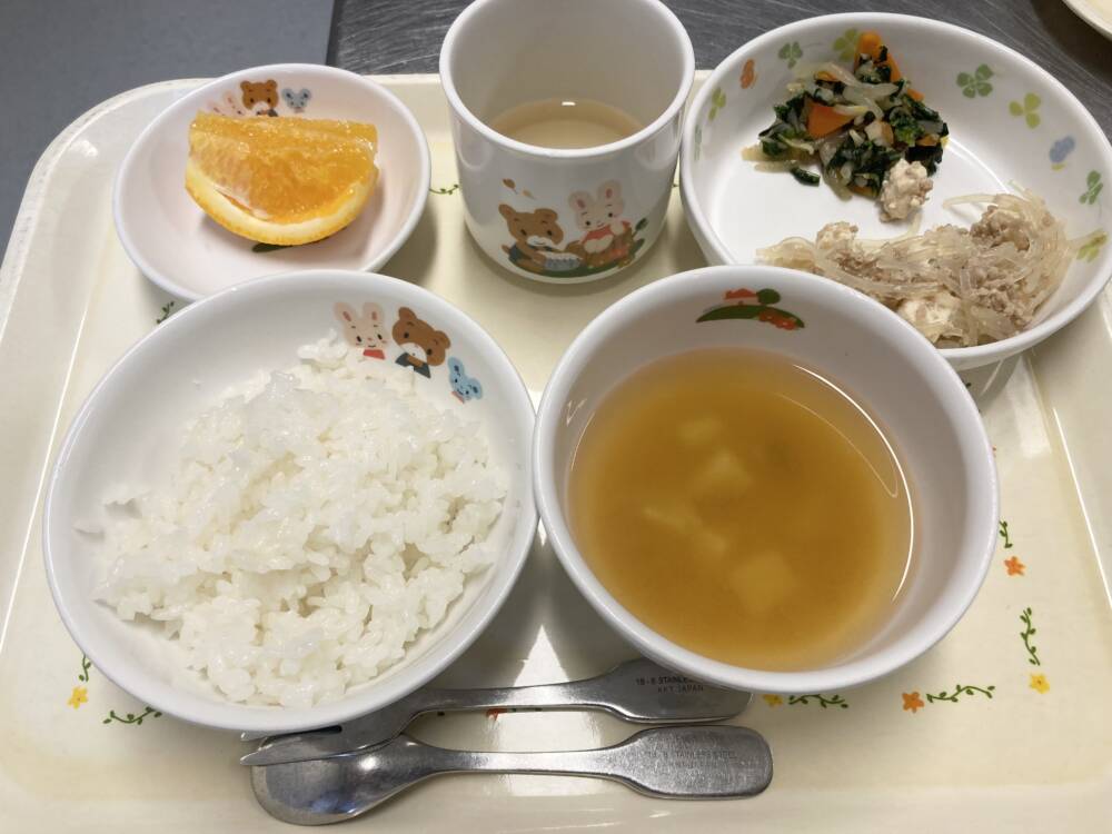 🌷今日の給食🌷