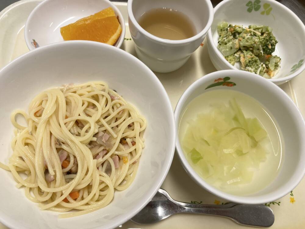 🌷今日の給食🌷