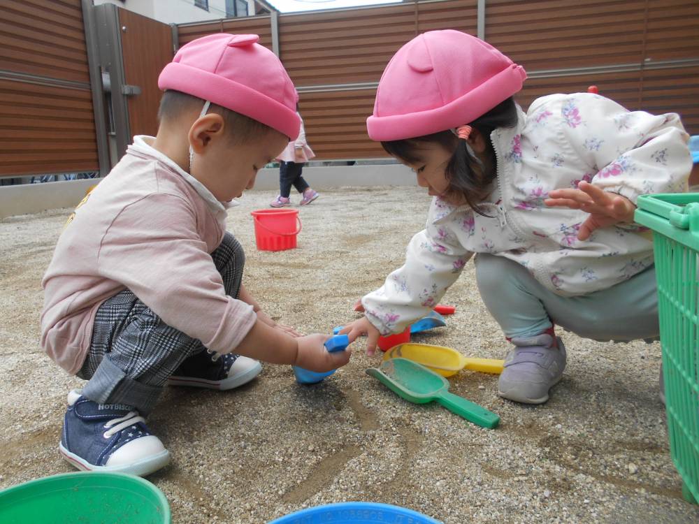 ひよこ組🐣園庭遊び！