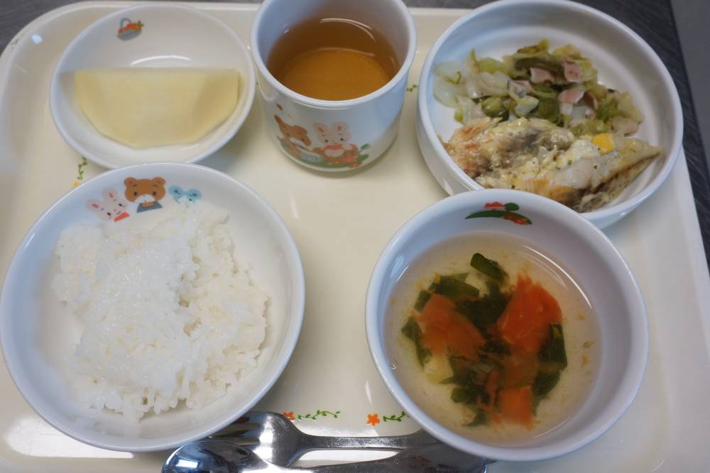 🌷　今日の給食　🌷