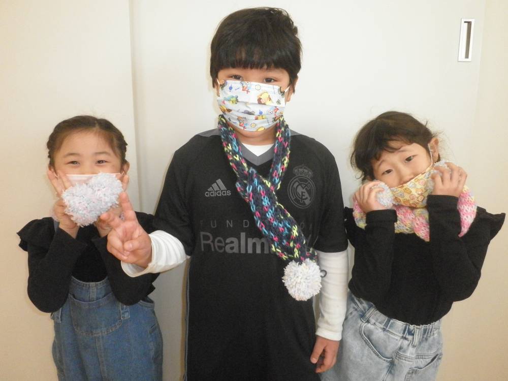 らいおん組🦁全員、マフラー完成！🧣