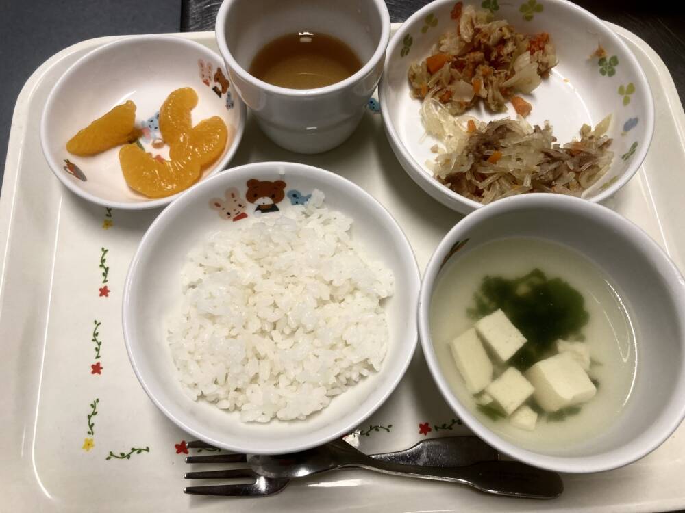 🌷今日の給食🌷