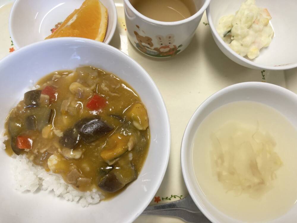 🌷今日の給食🌷