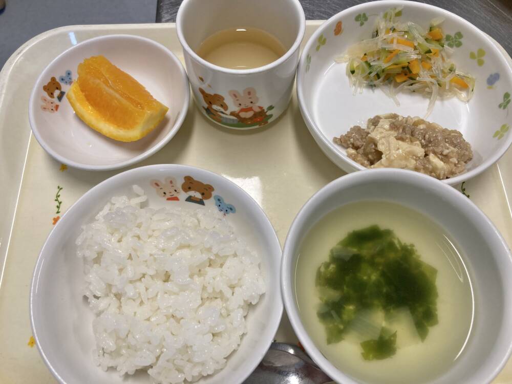 🌷今日の給食🌷