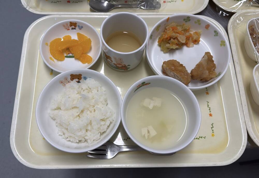 🌷今日の給食🌷