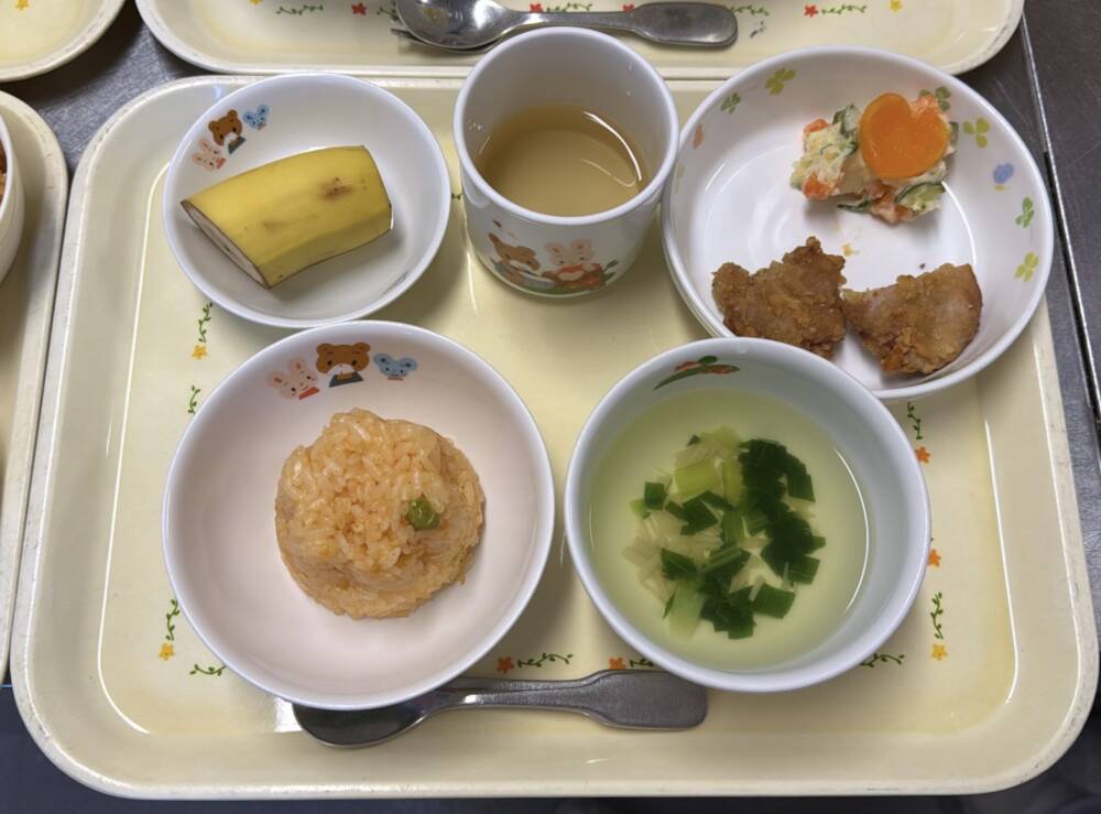 🌷今日の給食🌷