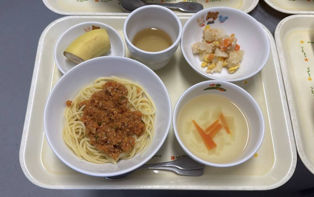 🌷今日の給食🌷