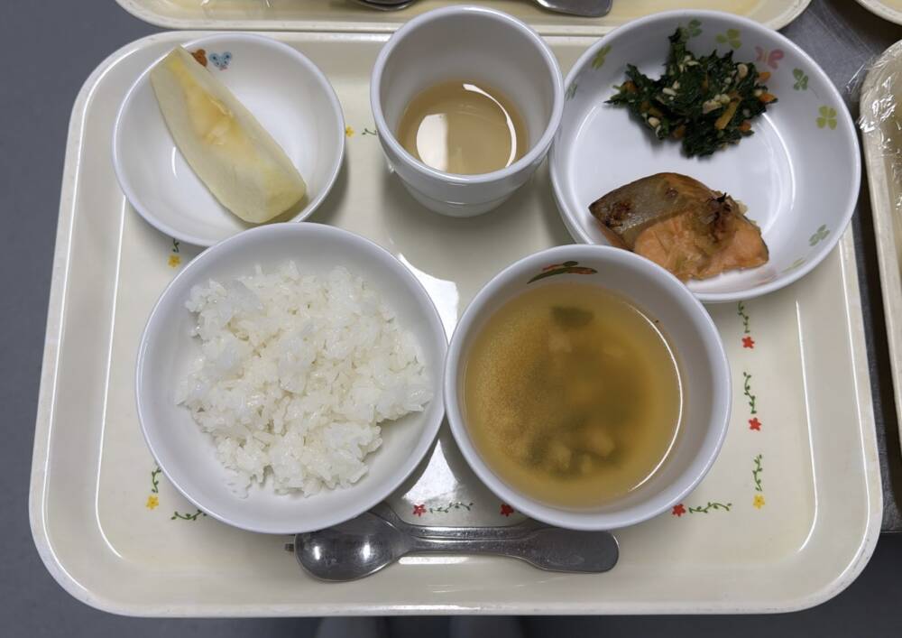 🌷今日の給食🌷